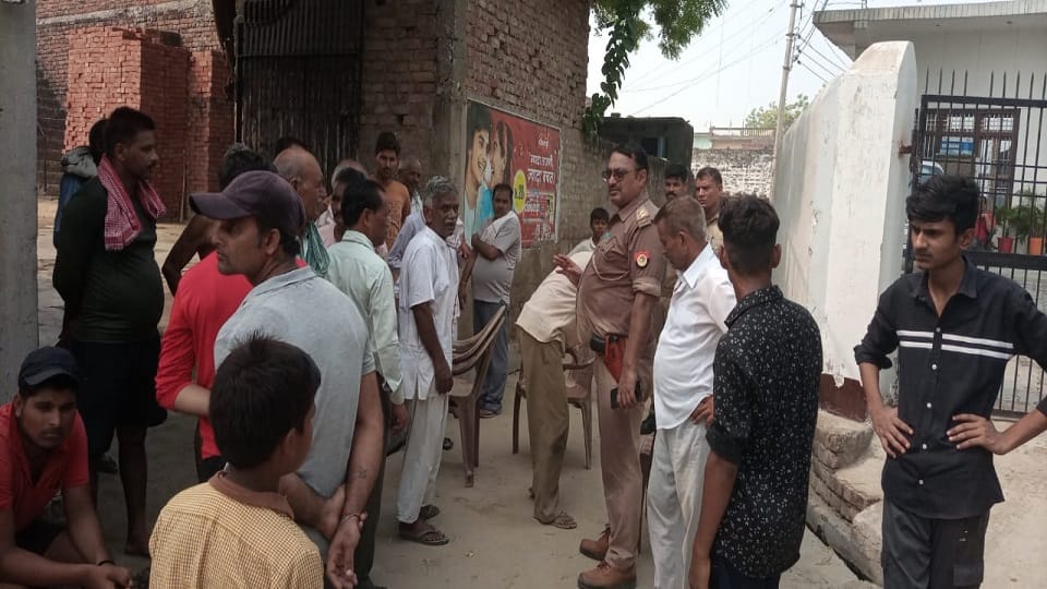 son murdered his father In Mainpuri hit him on head with a crowbar two bighas of land became reason