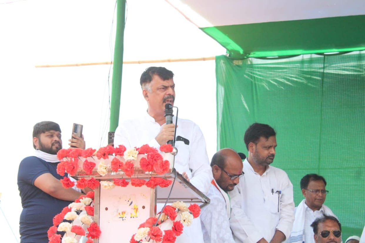 Jharkhand Polls: Congress gears up for Jharkhand assembly elections, brainstorming in Delhi to strategy