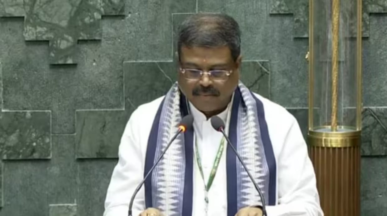 Lok Sabha session: NEET jeers by Opposition as Dharmendra Pradhan takes oath news in hindi