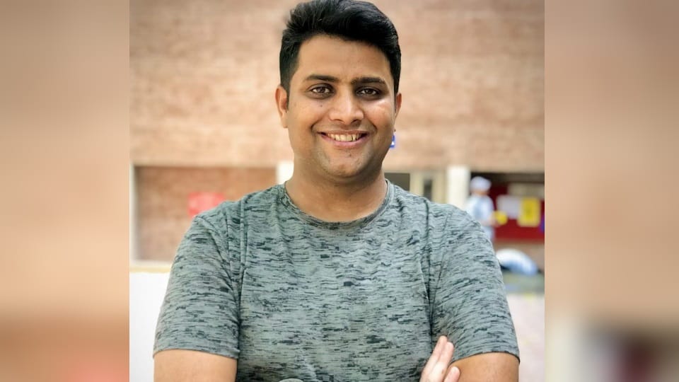 Satvik Art director Amit Sanoria came to theatre to escape from Maths