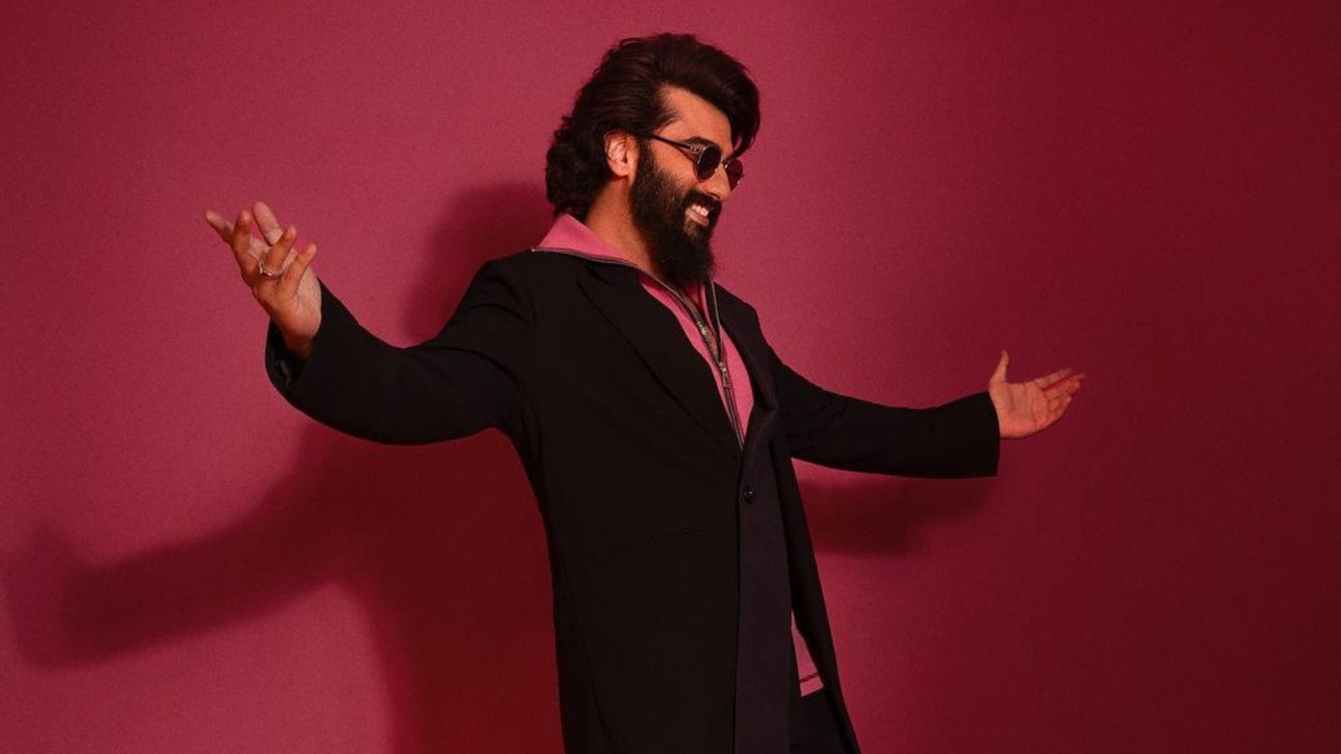 Arjun Kapoor Rolled Eyes At US Influencer Husband After Harassed At Ambani Wedding now actor react