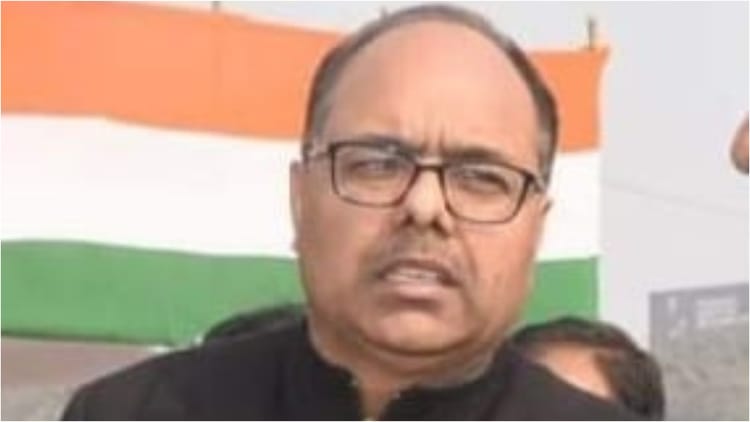 School Time: भीषण गर्मी के चलते स्कूलों का बदला समय, डीएम ने जारी किये आदेश