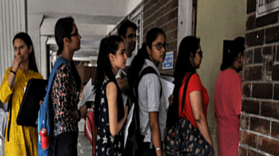 DU PG Counselling 2024: Round 1 seat acceptance ends today at 5 pm