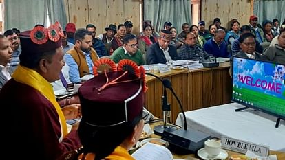 Minister Jagat Singh Negi in the workshop on Forest Rights Act held in Keylong