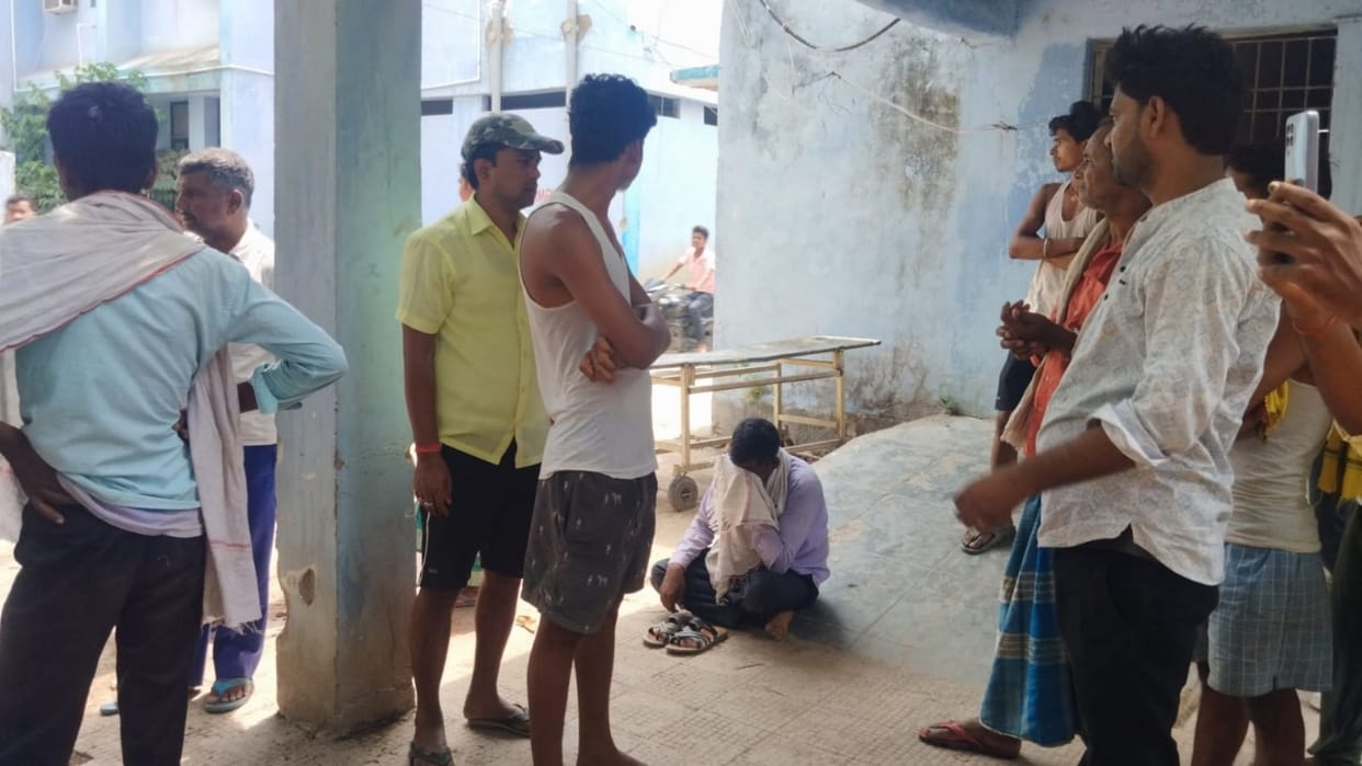 Madhubani: fight broke out over minor dispute regarding water flowing from drain, person was beaten to death