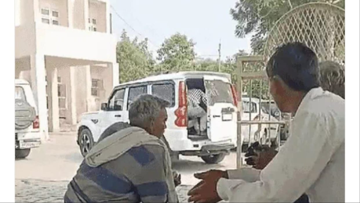 Loot worth Rs 27 lakh near new bus stand Panipat
