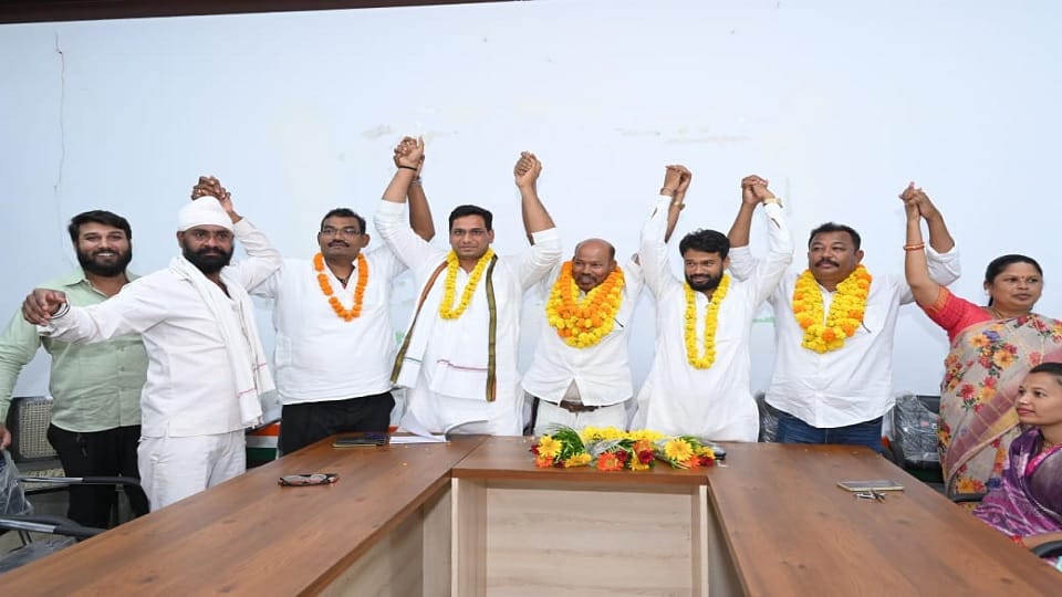Udaynath James becomes Leader of Opposition in Municipal Corporation Rajesh Rai becomes Deputy Leader of Oppos
