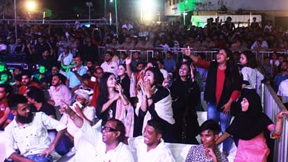 Singer Salman Ali created stir in Moradabad, gave wonderful performance on Jigar Manch