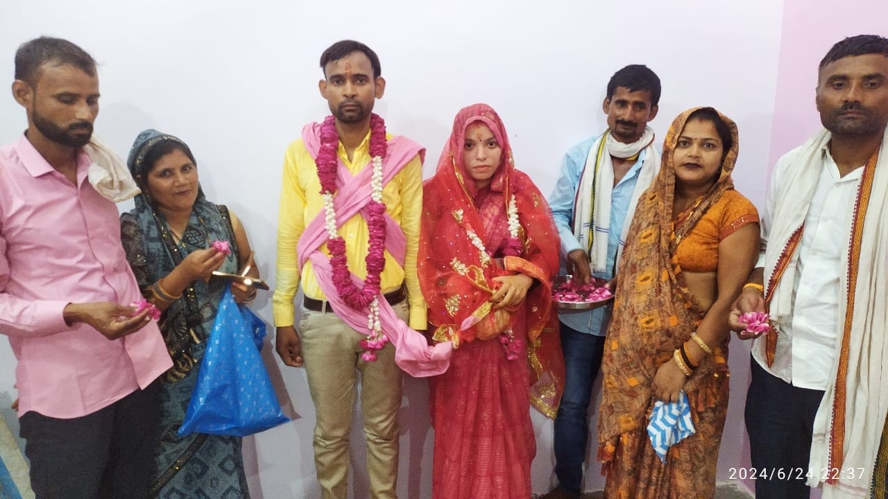 Muslim girl converted to Hinduism and married her lover in Bareilly