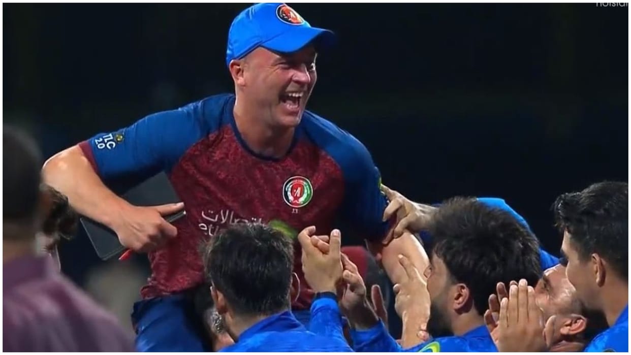 Good news for Afghanistan team before Champions Trophy, Trott's contract extended for one year
