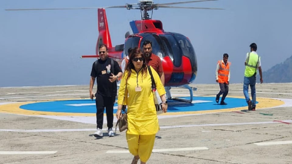 jammu to vaishno devi katra helicopter service start know full detail news and price hindi