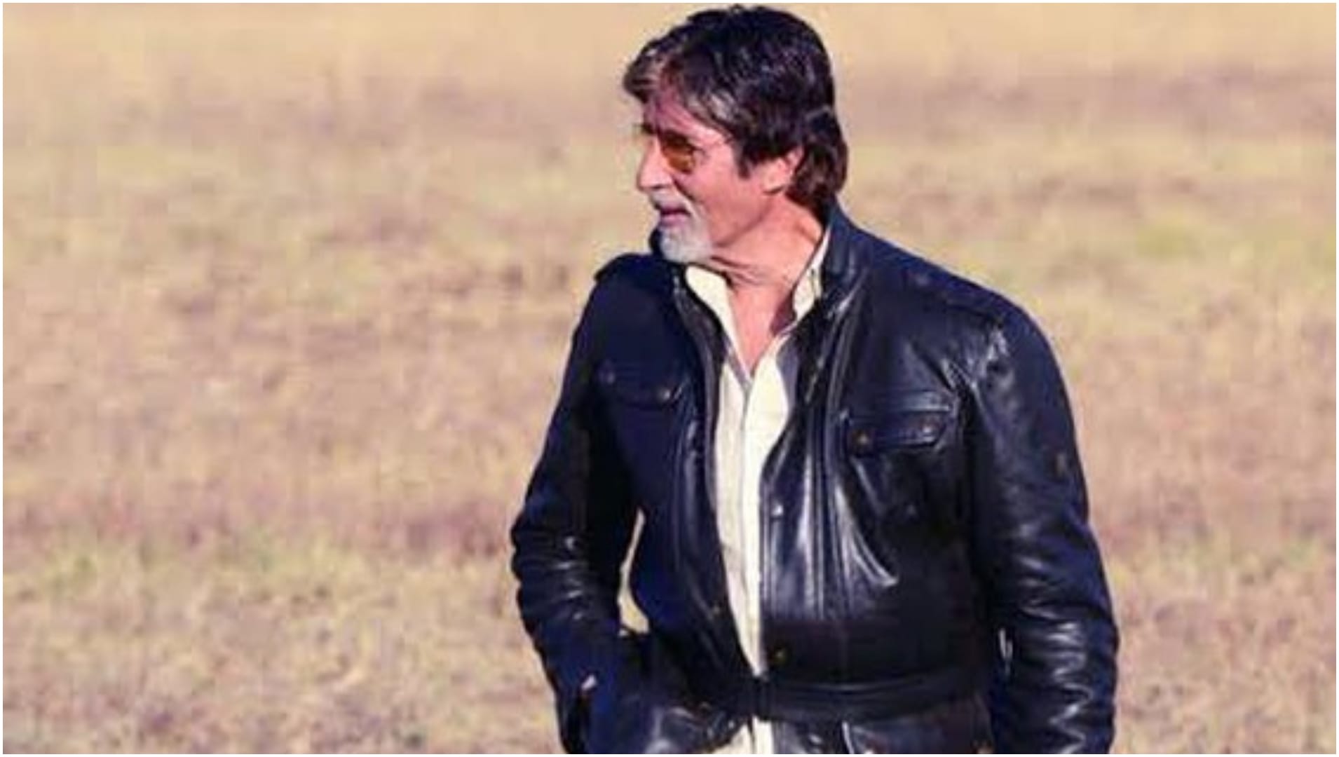 Amitabh Bachchan's educationa qualification