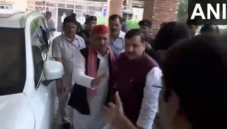 Akhilesh Yadav Reached Lnjp Hospital To Meet Atishi – Amar Ujala Hindi News Live
