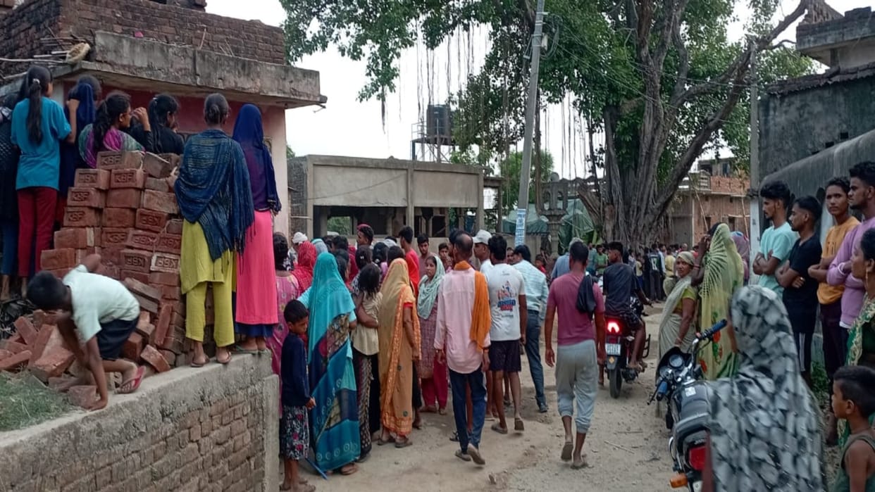 Bihar News: Two children died due to drowning while bathing in a pond in Gopalganj
