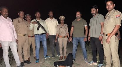 Orai: पुलिस की लुटेरों से मुठभेड़, दो को लगी गोली…तीन गिरफ्तार, राहगीरों को रोक करते थे लूट, अस्पताल में भर्ती Police encounter with robbers, two shot and three arrested, used to stop passersby and rob them