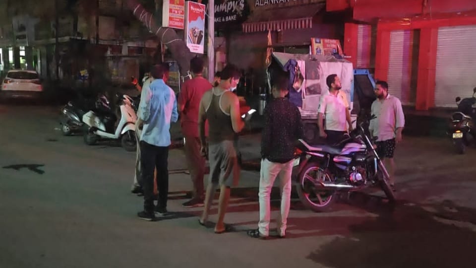 Massive fire breaks out in SBI Bank in Korba