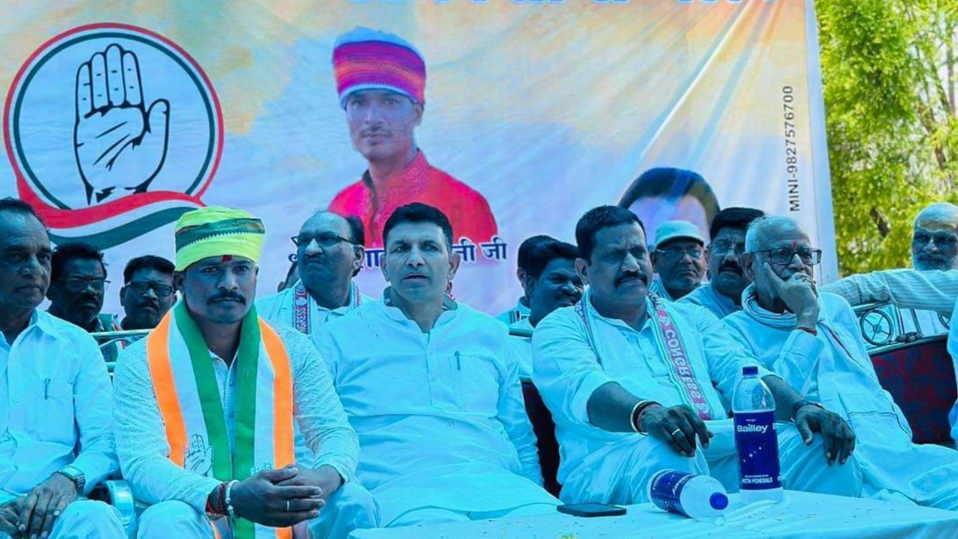 बैठक में शामिल जीतू पटवारी