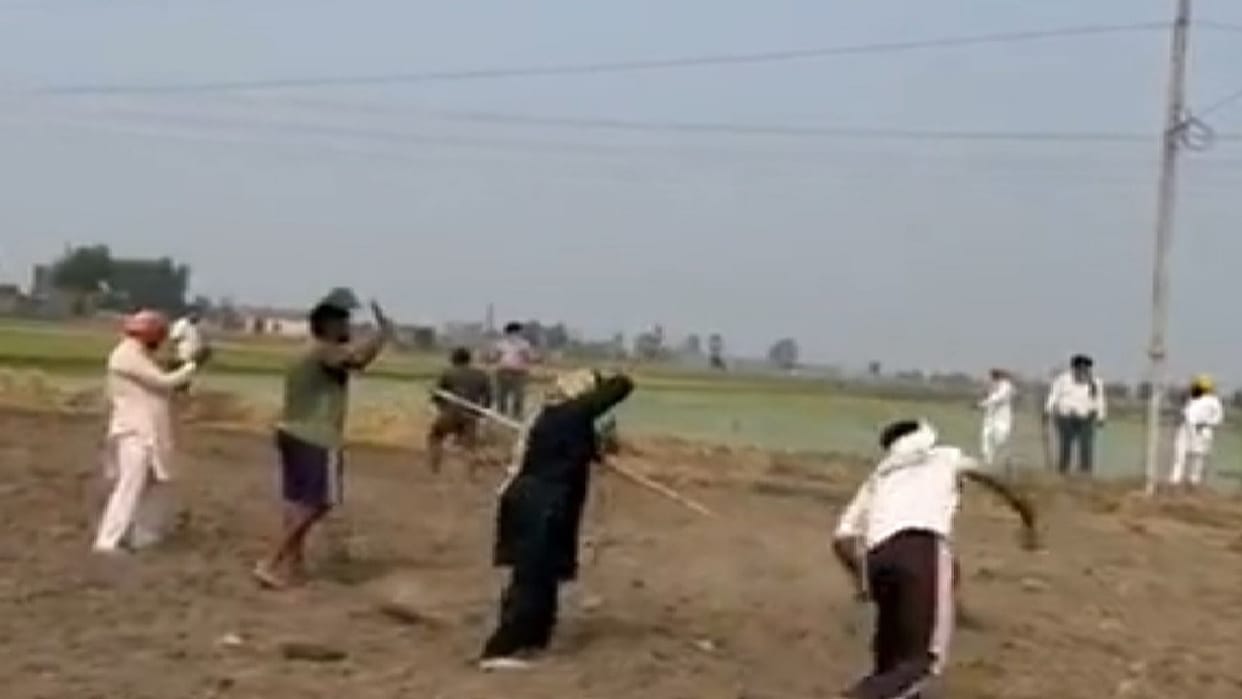 clash broke out between SGPC and Dera Mahant managers over land dispute in Khanna