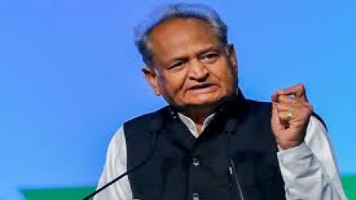 Row over coal Ashok Gehlot says There is contradiction in statements of Rajasthan and Chhattisgarh CM