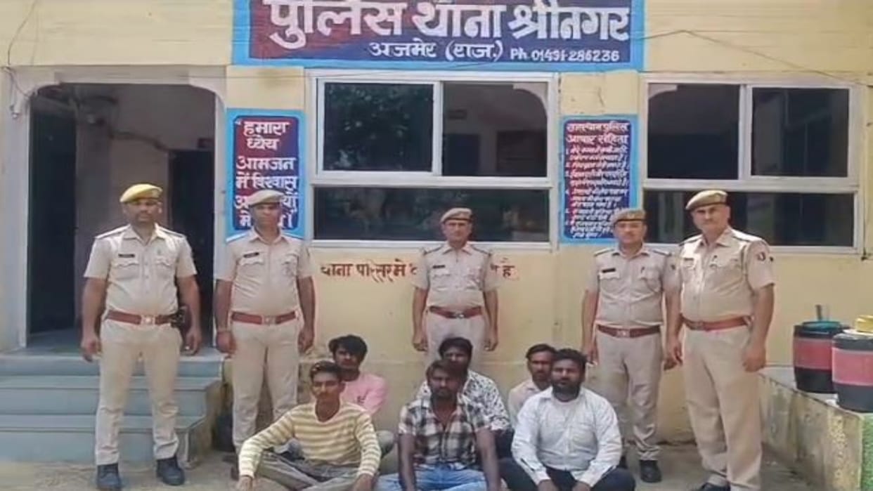 Ajmer News: 2 children were tied to a tree and beaten on suspicion of goat theft, 6 accused in police custody