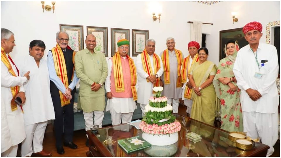 Rajasthan BJP MPs met Union Minister Gajendra Singh Shekhawat in Delhi
