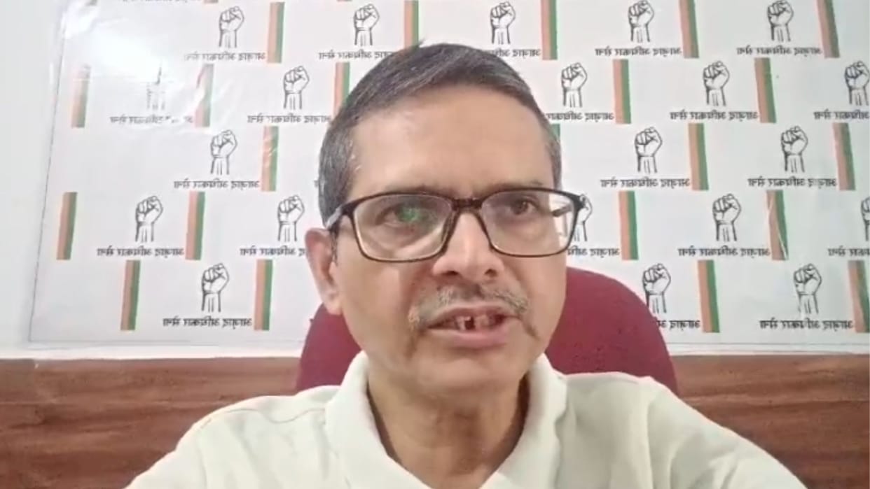 UP: Former IPS Amitabh Thakur appeared in court, cried and said – a murder plot is being hatched against me.