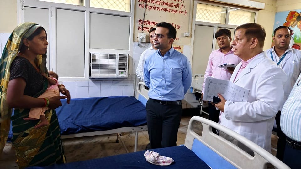 Hathras DM Ashish Kumar visit health services on first day