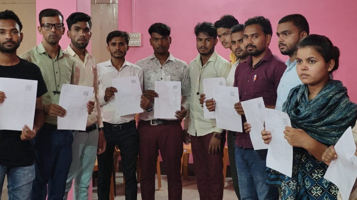 Bihar: 200 young men, women working in networking companies are unemployed; Many allegations against company