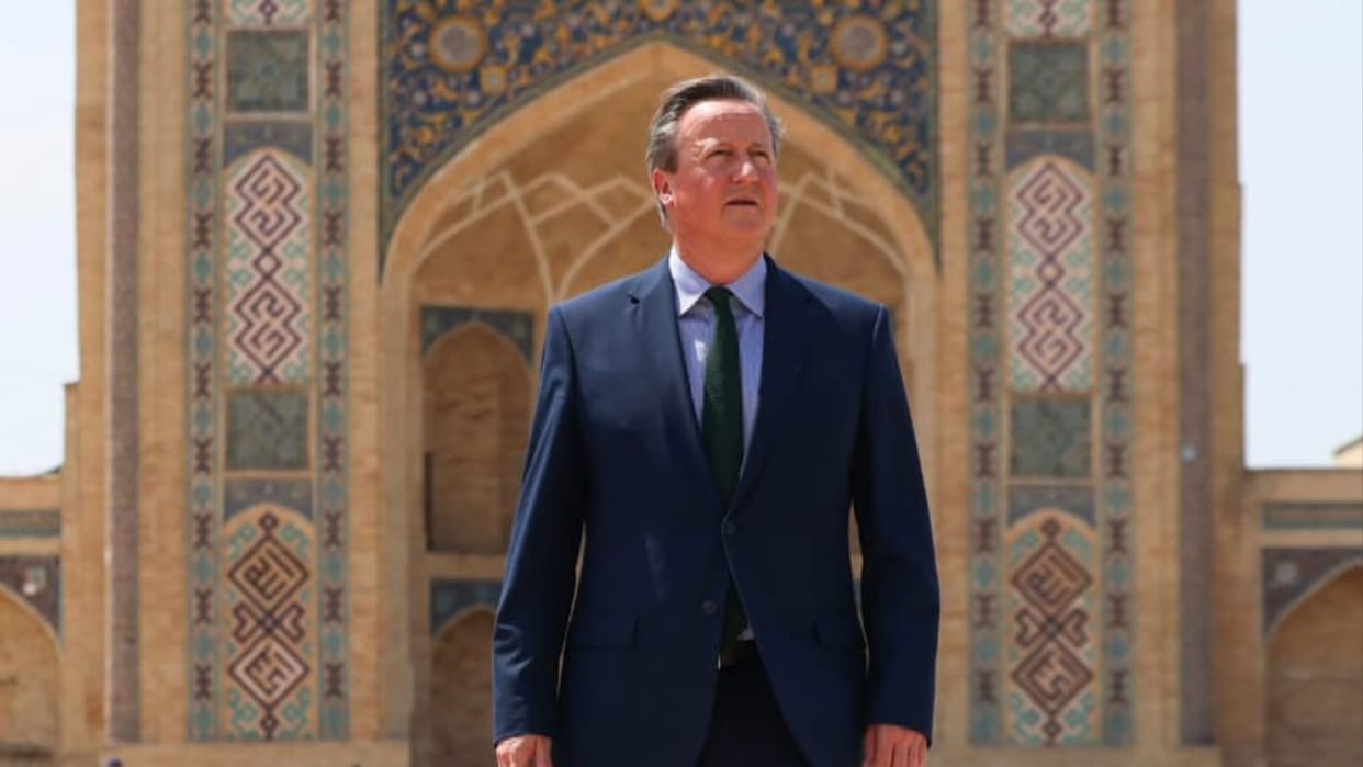 Foreign Secretary David Cameron falls victim to fake video call from Russian pranksters Vovan and Lexus