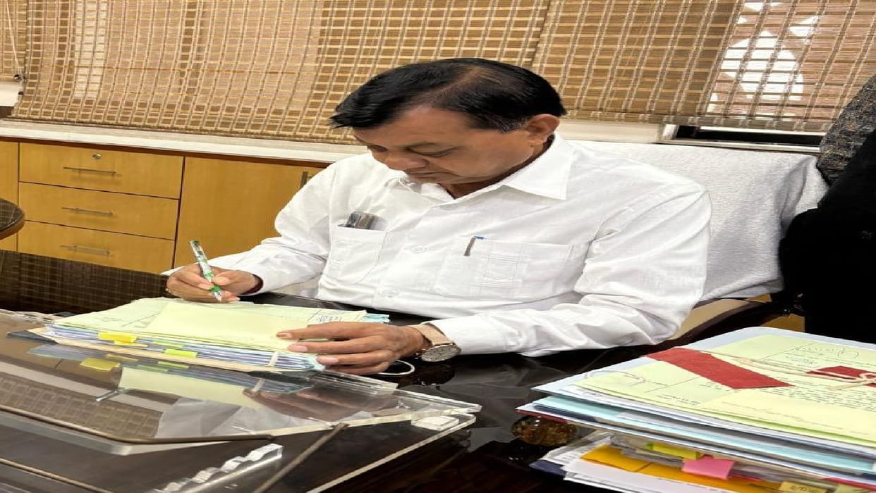 CG: Rs 29 crore will be transferred to bank accounts of 44 thousand labour families in chhattisgarh