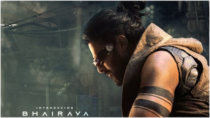 Rajinikanth Reacts on amitabh bachchan Deepika Padukone Prabhas film Kalki 2898 AD says WOW What an epic movie