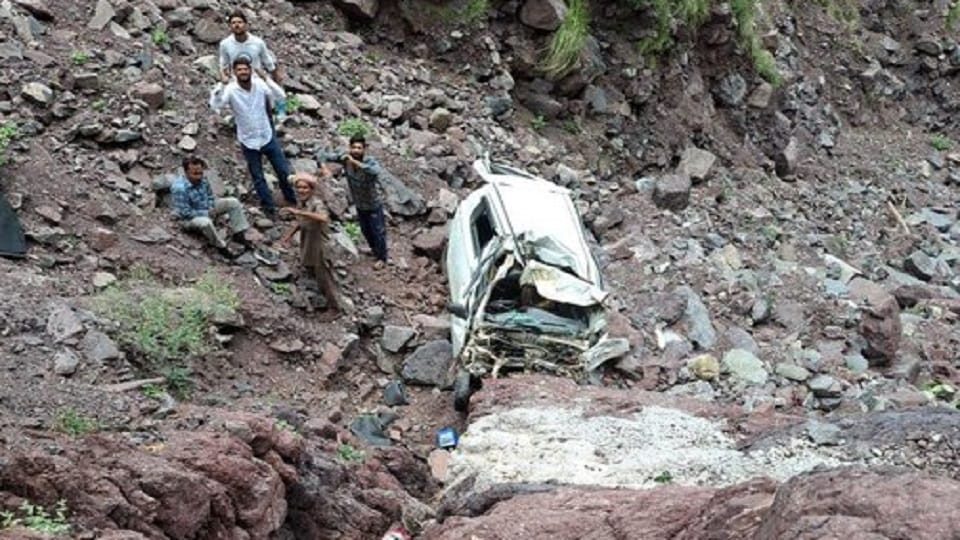 two dead two injured as car falls into gorge in Jammu and Kashmir Reasi