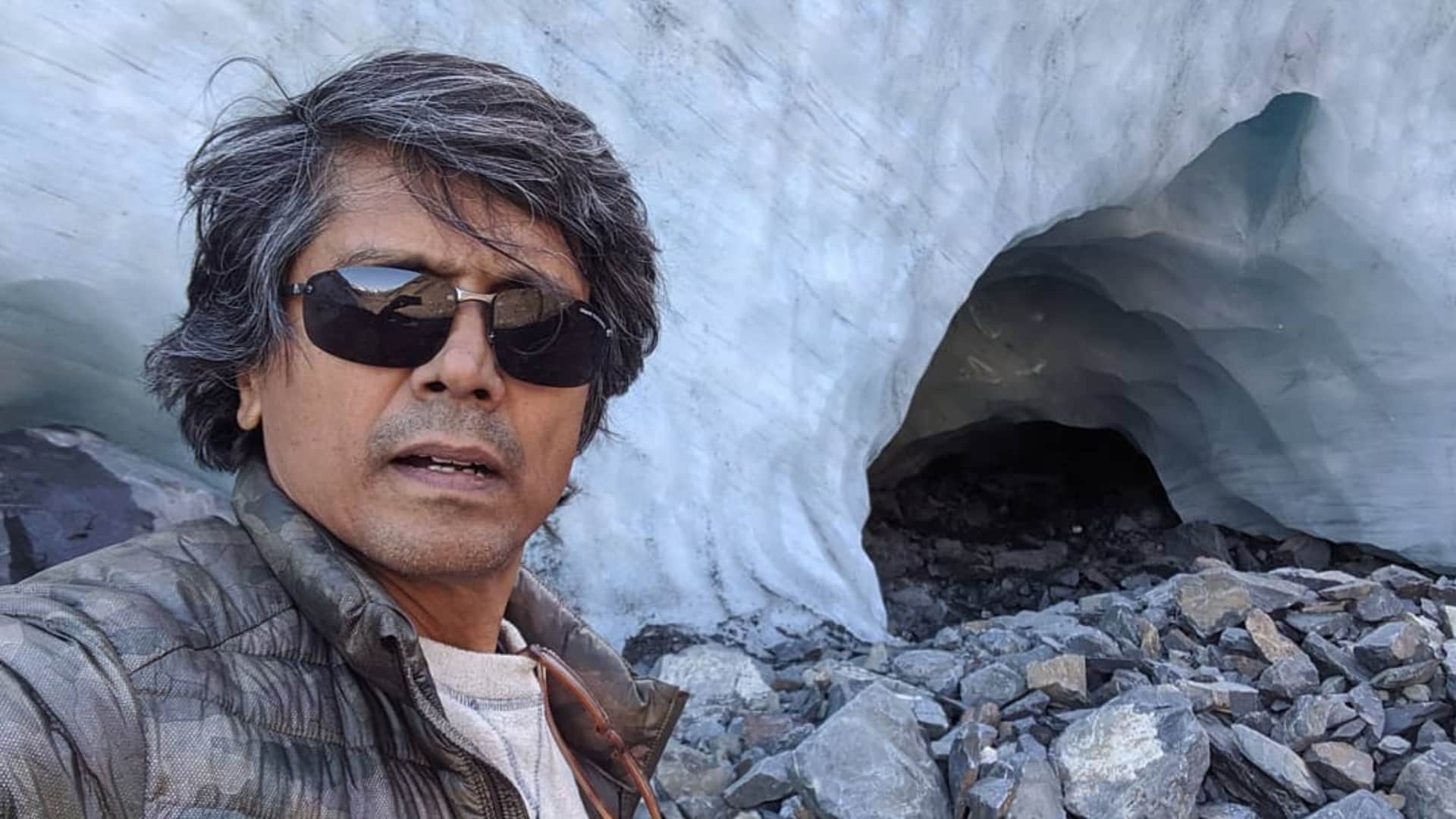 Directors Known For Making Family Movies nagesh kukunoor Suraj Barjatya Mira Nair Karan Johar