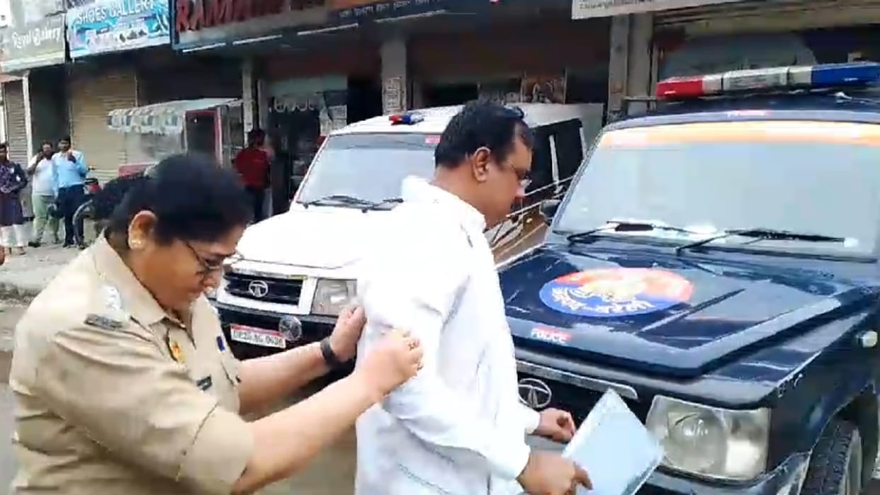Bareilly Violence When bulldozer hit house and hotel Rajeev Rana reached spot with his wife