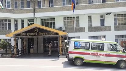 Sirmaur Police Head Constable Case: पुलिस मुख्यालय ने हेड कांस्टेबल मामले की मांगी रिपोर्ट Sirmaur Police Head Constable Case Police Headquarters sought report on the head constable case
