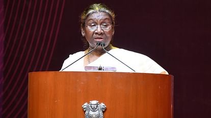 President Droupadi Murmu Address Live Parliament Joint Sitting Covers  Crucial Govt Policies Future Plans - Amar Ujala Hindi News Live - President  Murmu:संसद के संयुक्त सत्र को संबोधित करेंगी राष्ट्रपति ...