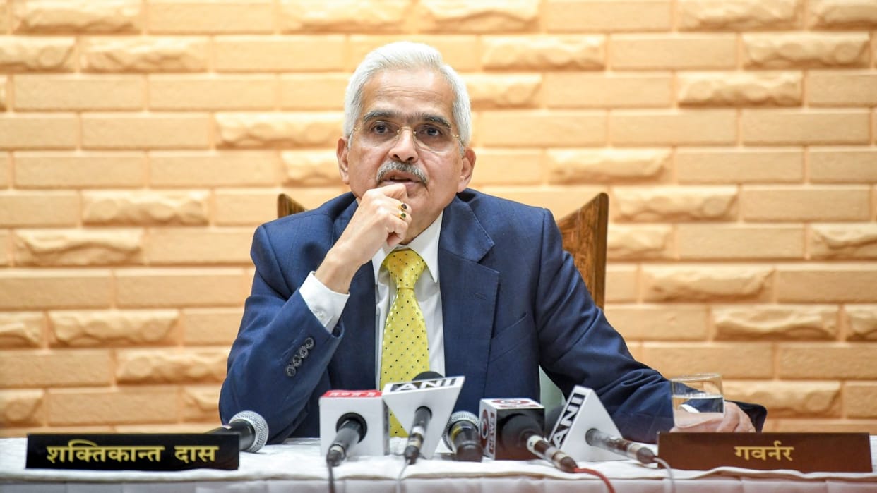 Risk of inflation coming back and growth slowing down globally, says RBI Governor
