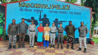 Four people including a hardcore Naxalite surrendered in Sukma