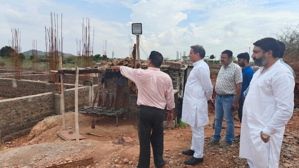 Ajmer: Former RTDC Rathod inspected Nand College and under construction building