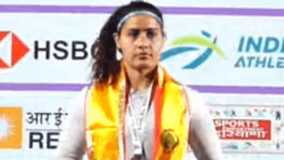 Annu Rani won gold medal in javelin throw by covering a distance of 57-70 meters