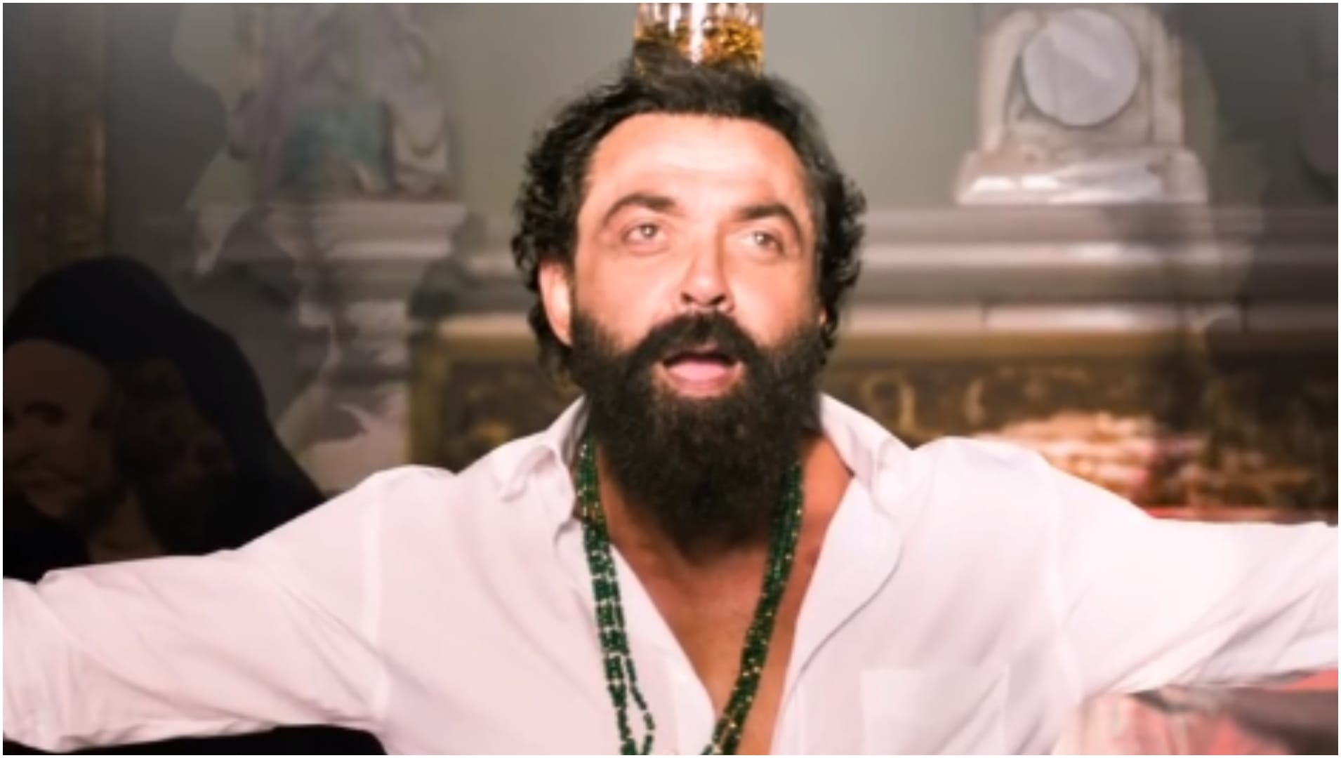 Amitabh Bachchan Ranvir Singh Shahrukh Khan Bobby Deol played more popular role than Lead Actors in Movies