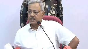 MP News: राज्य निर्वाचन आयुक्त बीपी सिंह का कार्यकाल बढ़ा, आगामी आदेश तक पद पर बने रहेंगे MP News: State Election Commissioner BP Singh's tenure extended, will remain on the post till further orders.