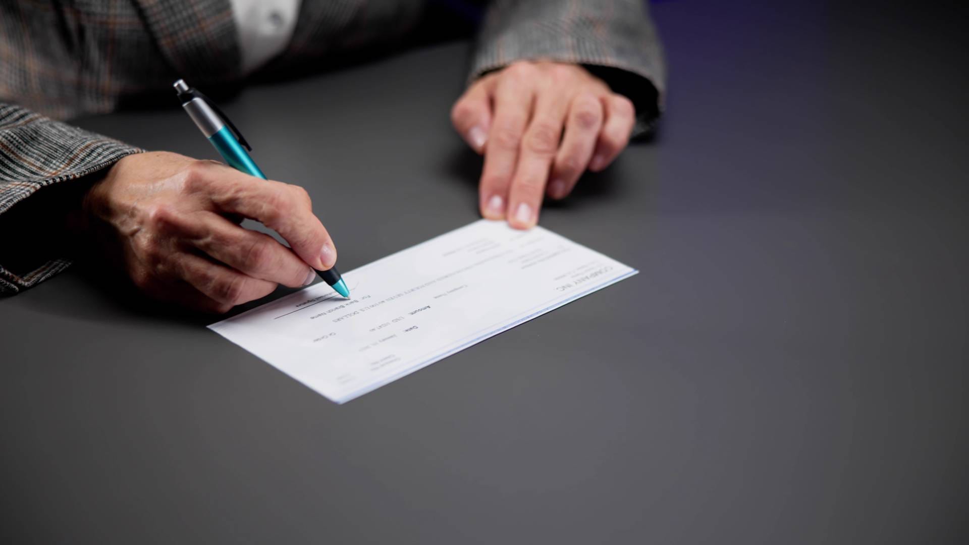 Cheque Tips: Dont forget these things while paying by cheque