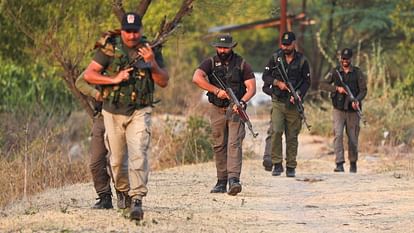 Jammu : Security forces launched a search operation after a suspect seen in Akhnoor sector