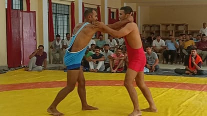 Title clash between Imperial Club and Varanasi Sporting Tushar increased the pride of Kashi