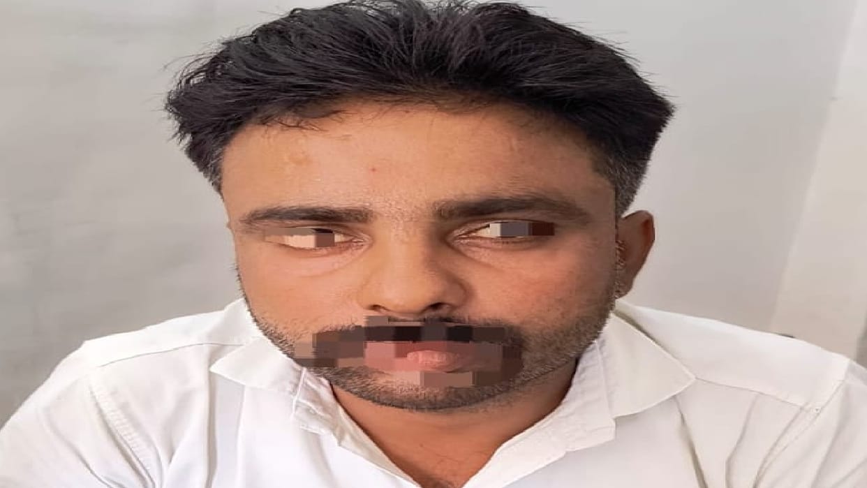 Anti-corruption team arrested Lekhpal for taking bribe in Pilibhit