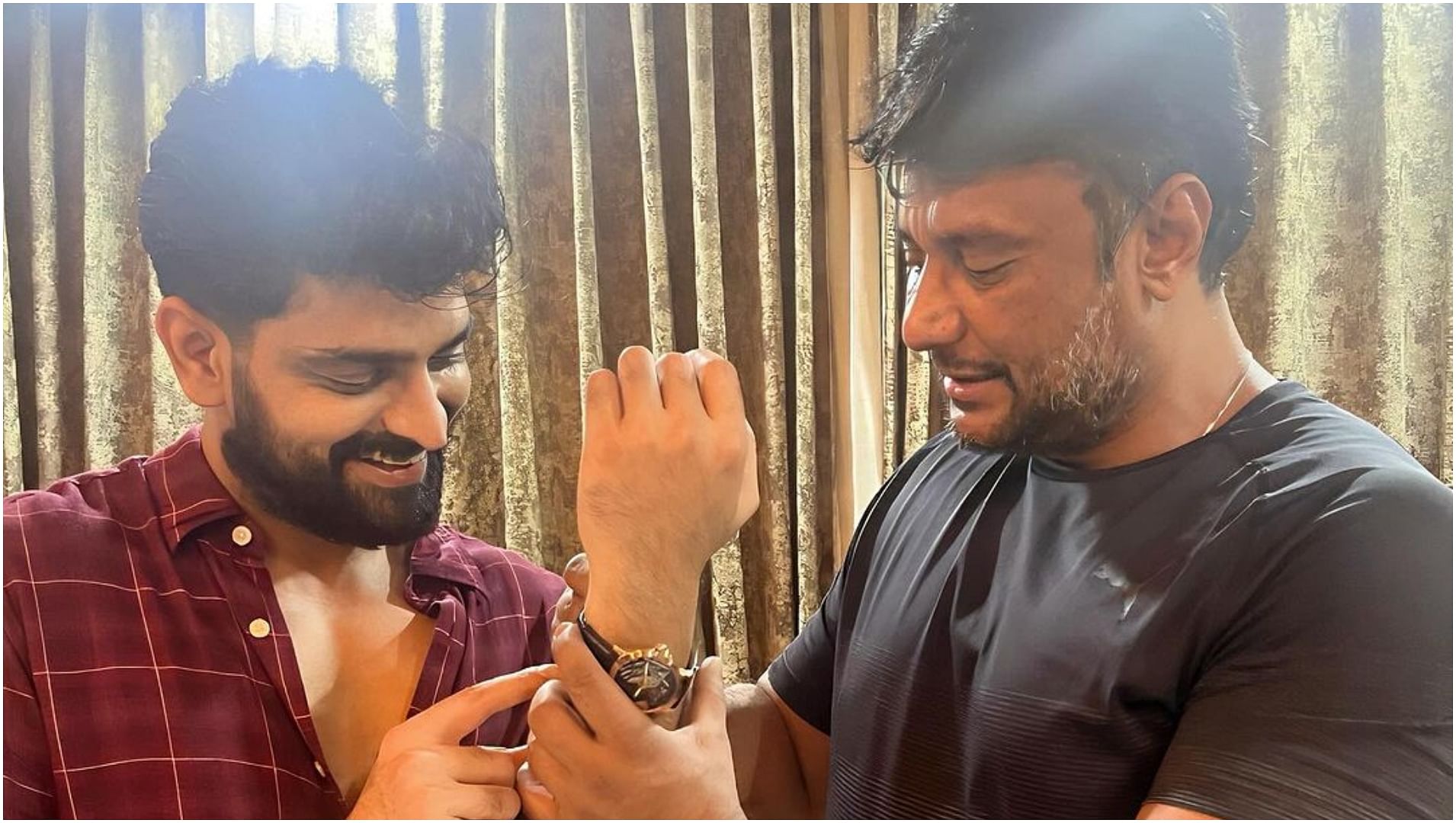 Naga Shaurya Extended Support For Darshan Thoogudeepa Who Arrested For ...