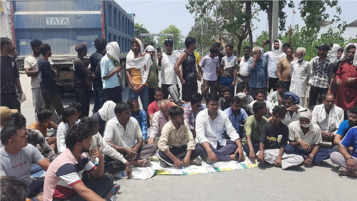 sand laden dumper crushed couple riding bike In Yamunanagar, angry villagers blocked road by placing bodies