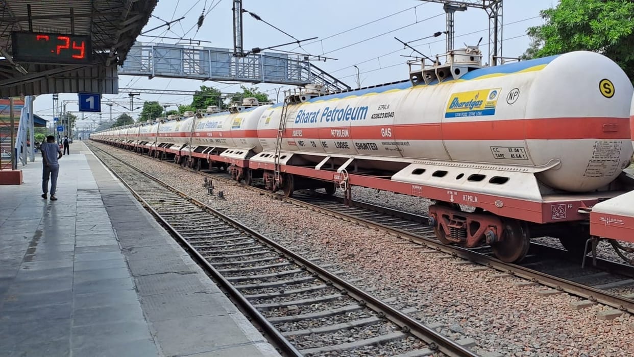 Monsoon 2024: Delhi rain stopped trains in Haryana, daily commuters had to face the most trouble