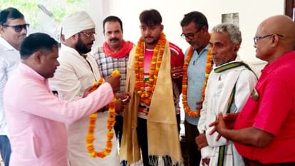 Top Breaking Trending Big Latest And Viral News Of Today In Varanasi